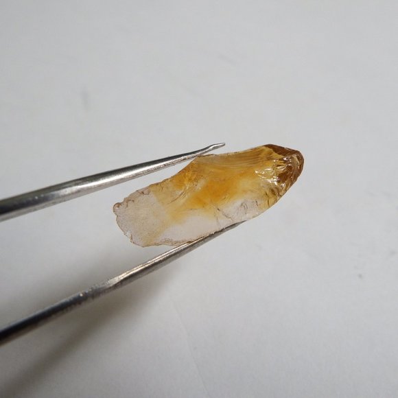 10.8ct imperial topaz bi color eye clean facet grade rough gemstone from brazil - Picture 9 of 9